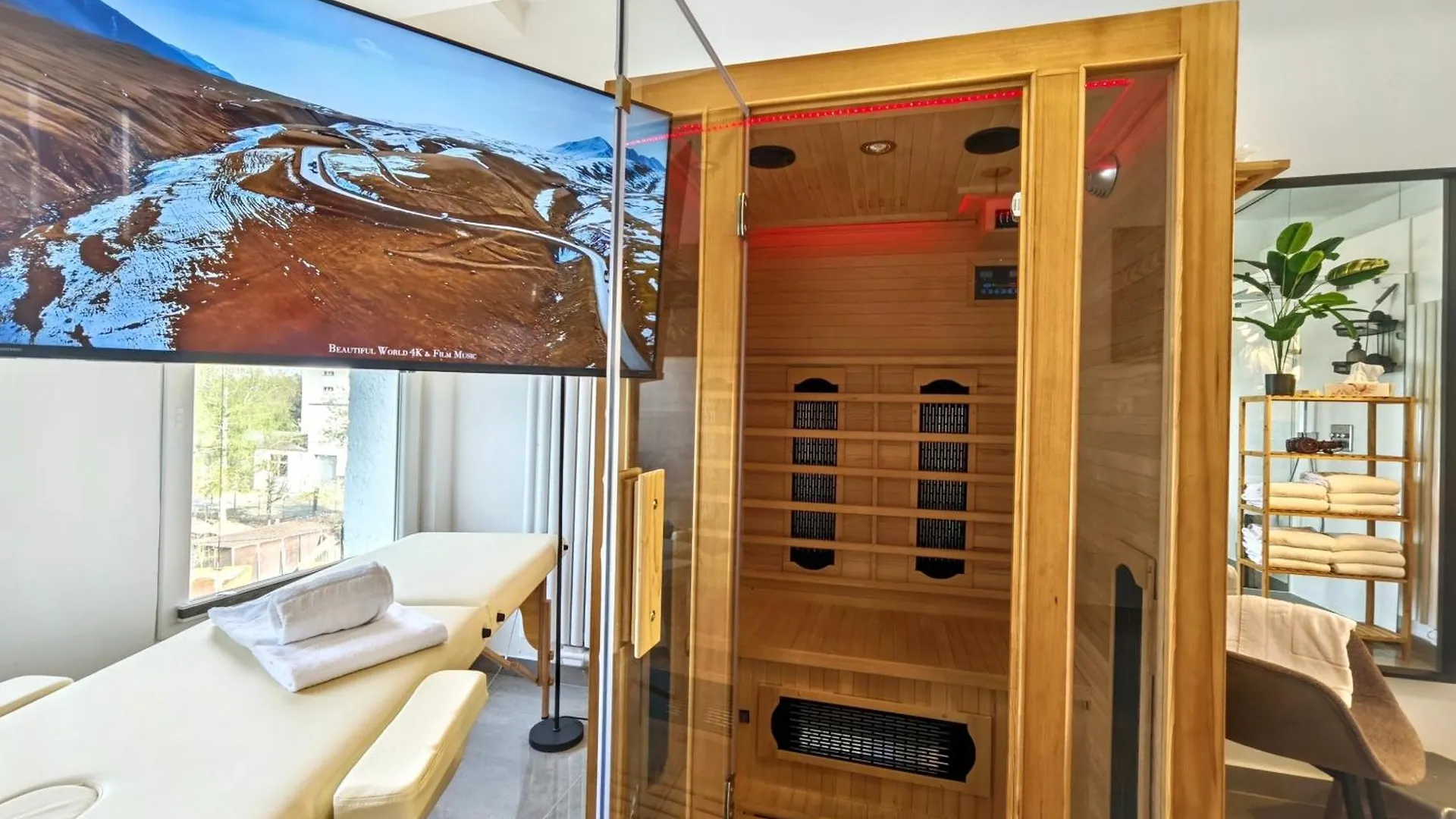 Loft Fuer Bis Zu 12, Whirlpool, Infrarotsauna, Arcade-Spiele, Tischfussball, Wii Nuremberg Germany
