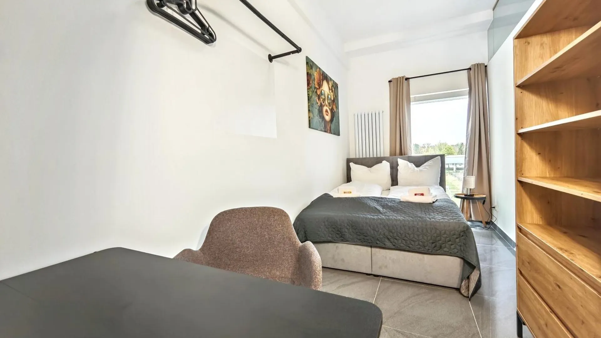 Loft Fuer Bis Zu 12, Whirlpool, Infrarotsauna, Arcade-Spiele, Tischfussball, Wii Nuremberg Apartment