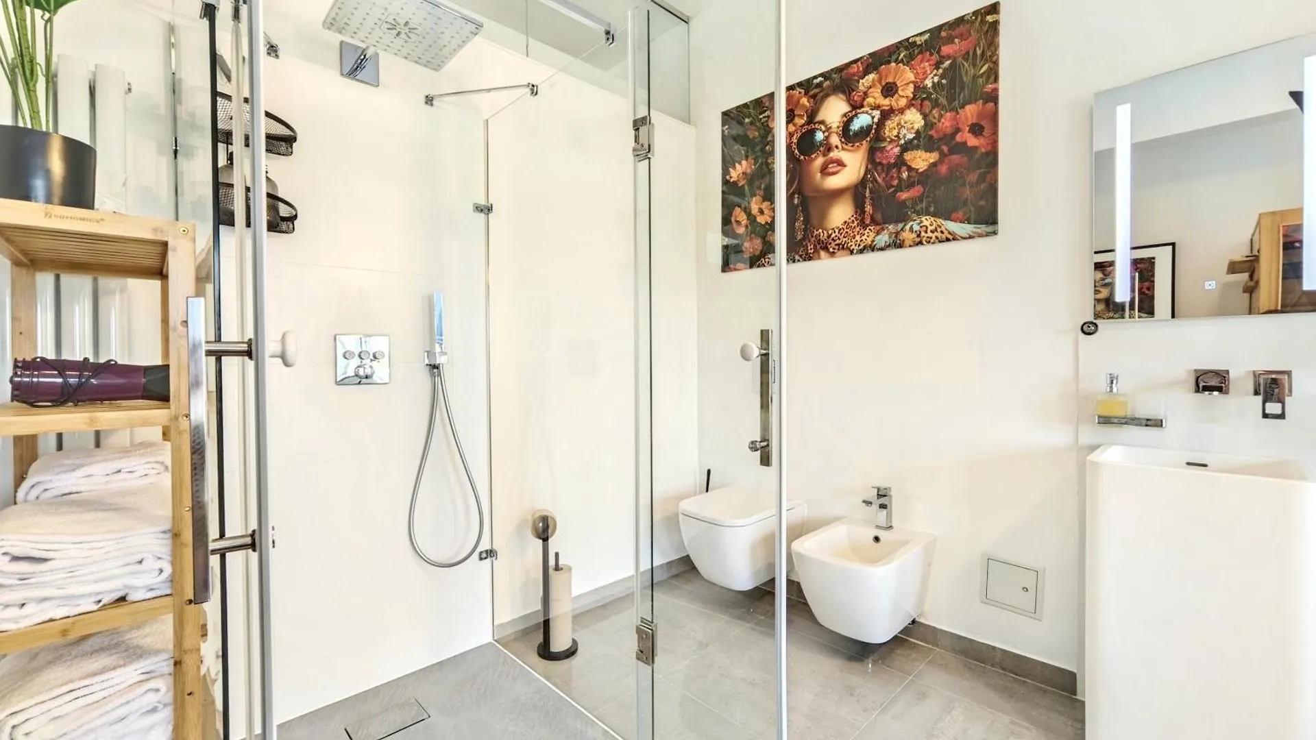 Apartment Loft Fuer Bis Zu 12, Whirlpool, Infrarotsauna, Arcade-Spiele, Tischfussball, Wii Nuremberg Germany
