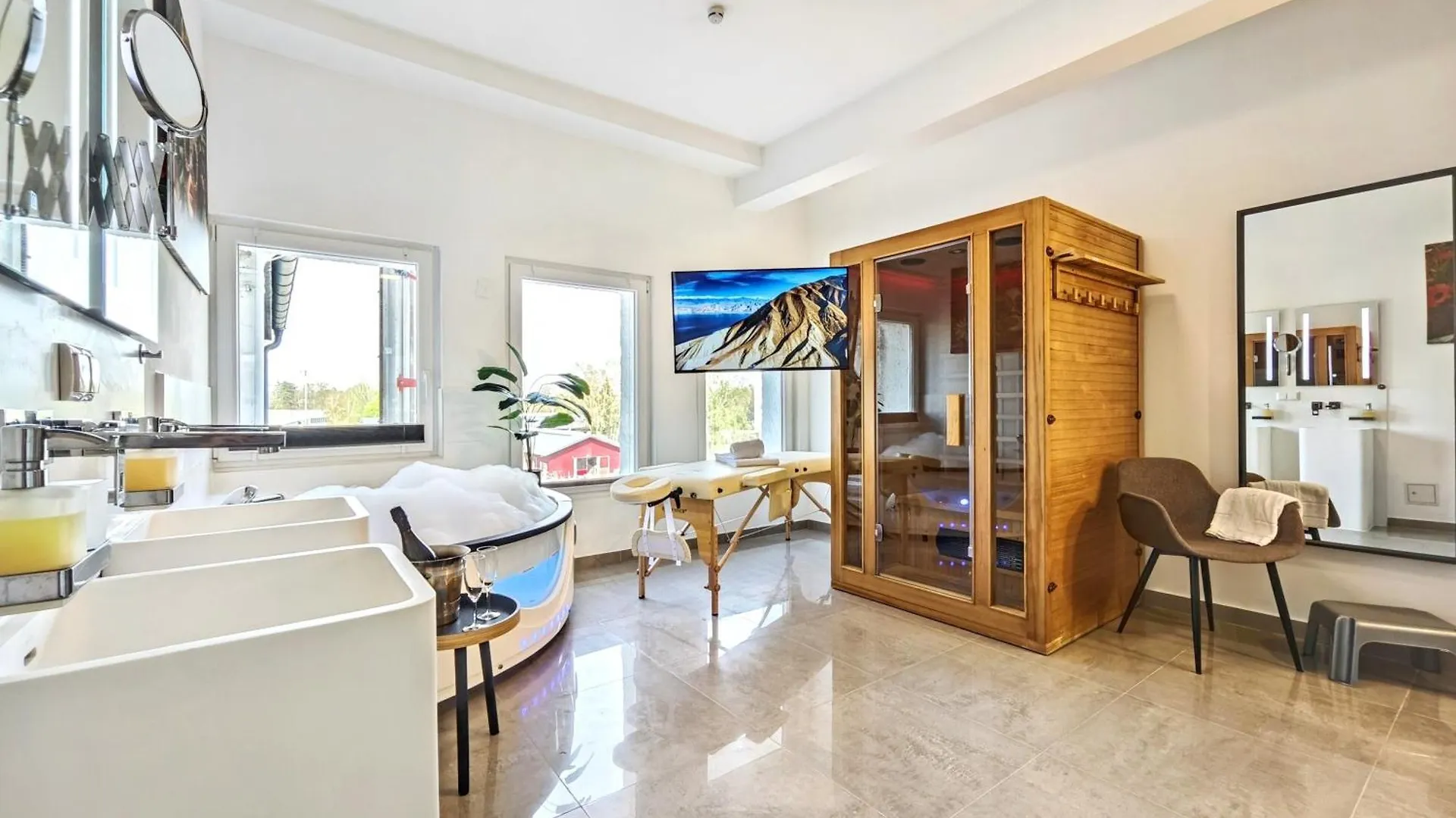 Loft Fuer Bis Zu 12, Whirlpool, Infrarotsauna, Arcade-Spiele, Tischfussball, Wii Nuremberg 0*,