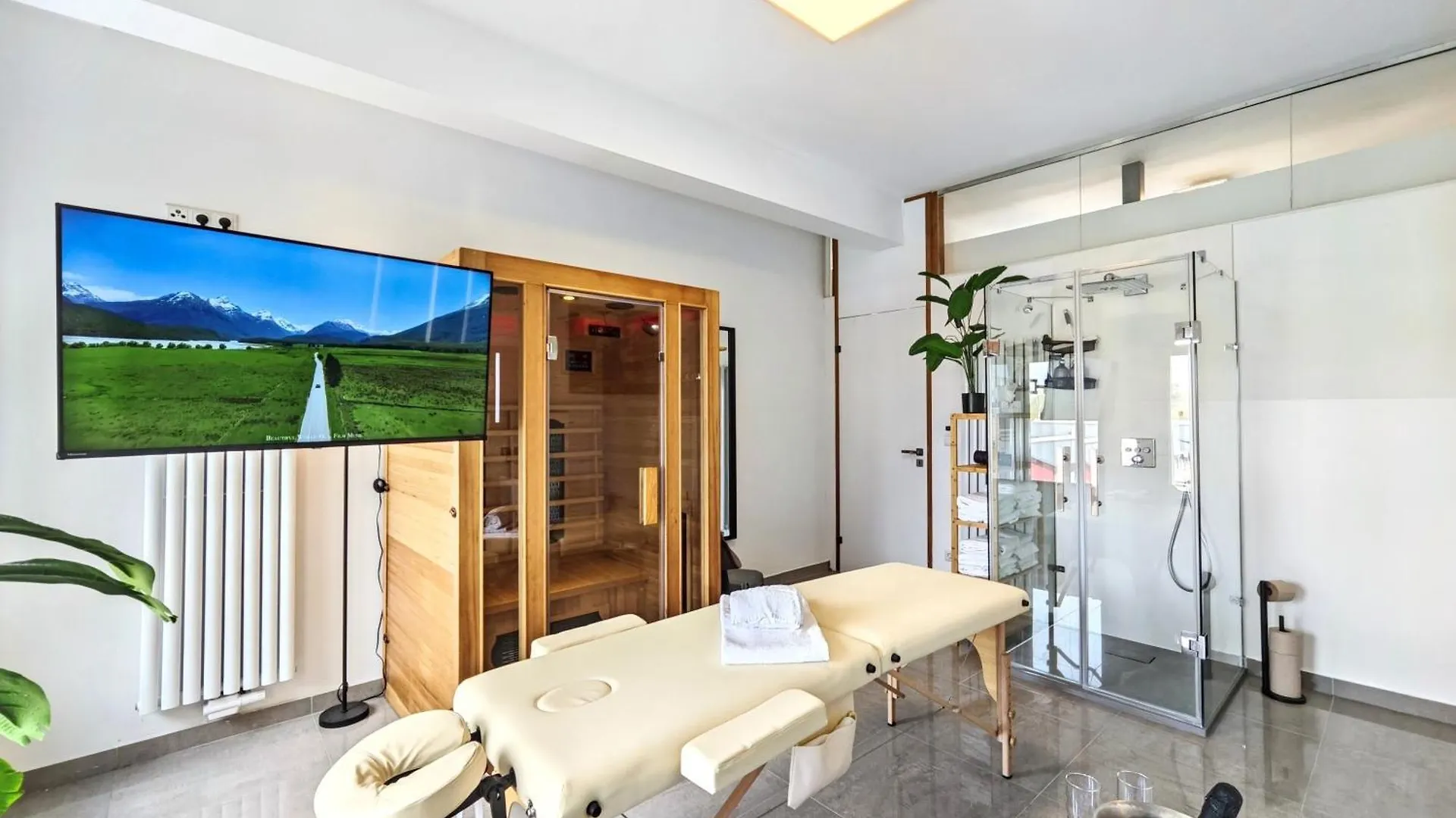 Apartment Loft Fuer Bis Zu 12, Whirlpool, Infrarotsauna, Arcade-Spiele, Tischfussball, Wii Nuremberg